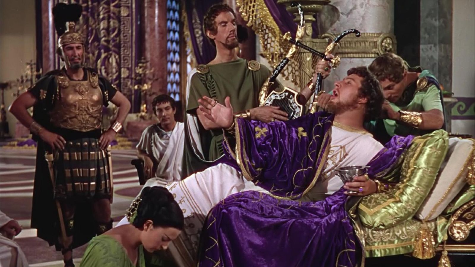 En Grecia y Roma se   despreciaba la piedad